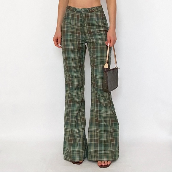 Almost Famous Pants - Y2K Green Plaid Women's Flare Pants | High Rise | Size 3 | NWT